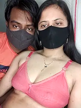 Snapshot of Hot_Nila chatting on February 14, 2025, 3:22 am Hot Nila online show from February 14, 2025, 3:22 am