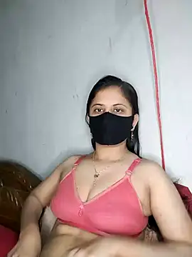 Snapshot of Hot_Nila chatting on February 19, 2025, 2:55 am Hot Nila online show from February 19, 2025, 2:55 am