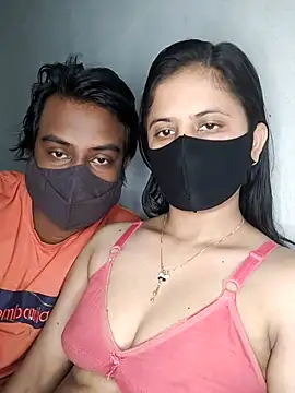 Snapshot of Hot_Nila chatting on February 28, 2025, 3:15 am Hot Nila online show from February 28, 2025, 3:15 am