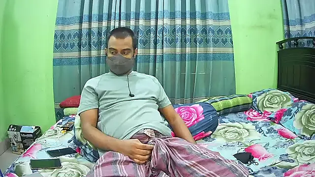 Hot Nila online show from September 18, 2025, 2:57 am