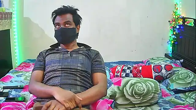 Hot Nila online show from February 27, 2026, 2:55 am