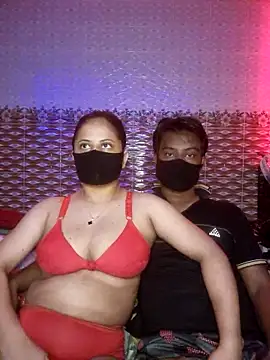Snapshot of Hot_Nila chatting on May 15, 2026, 3:57 am Hot Nila online show from May 15, 2026, 3:57 am