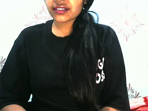 Snapshot of Misha_Sweett chatting on March 17, 2025, 4:01 pm Misha Sweett online show from March 17, 2025, 4:01 pm