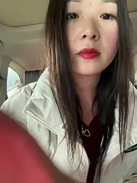 Snapshot of SSSniang- chatting on February 19, 2025, 7:39 am SSSniang- online show from February 19, 2025, 7:39 am