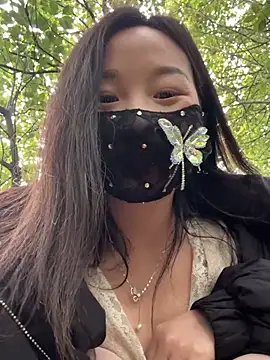 Snapshot of SSSniang- chatting on March 6, 2025, 9:36 am SSSniang- online show from March 6, 2025, 9:36 am