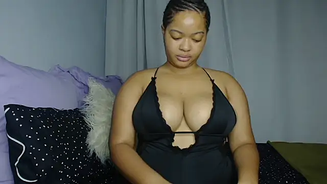 sexytinashe21 online show from March 3, 2025, 3:41 am