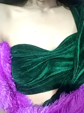 Snapshot of sexysia77 chatting on January 12, 2025, 9:40 am sexysia77 online show from January 12, 2025, 9:40 am