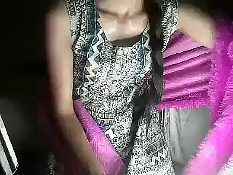 Snapshot of sexysia77 chatting on January 22, 2025, 7:46 am sexysia77 online show from January 22, 2025, 7:46 am