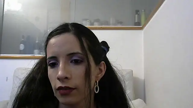 amabel zambrano online show from January 30, 2025, 8:43 am