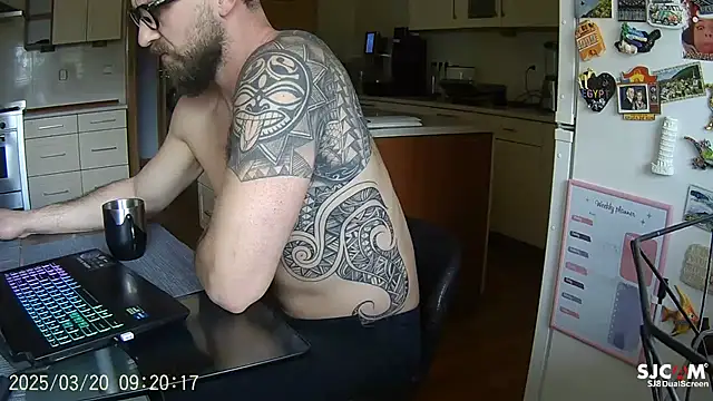 Snapshot of realdilf chatting on March 20, 2026, 8:19 am realdilf online show from March 20, 2026, 8:19 am