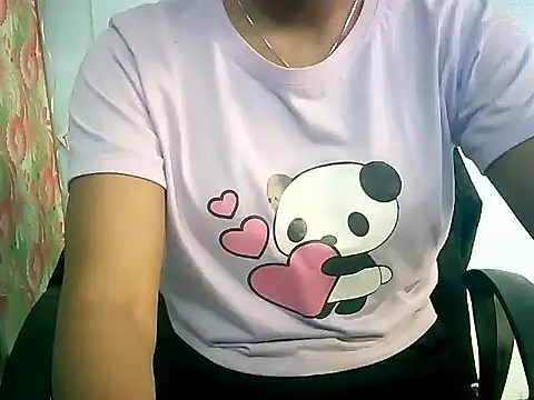 Snapshot of Barbie_183 chatting on February 7, 2026, 5:44 am Barbie 183 online show from February 7, 2026, 5:44 am