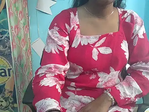 Snapshot of Barbie_183 chatting on February 15, 2026, 5:59 am Barbie 183 online show from February 15, 2026, 5:59 am