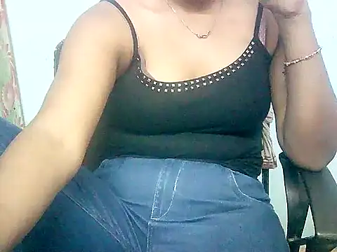 Snapshot of Barbie_183 chatting on March 21, 2026, 8:19 am Barbie 183 online show from March 21, 2026, 8:19 am