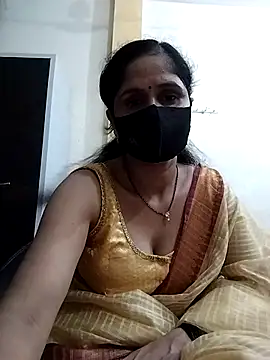 priyancyfun online show from September 9, 2025, 4:28 pm