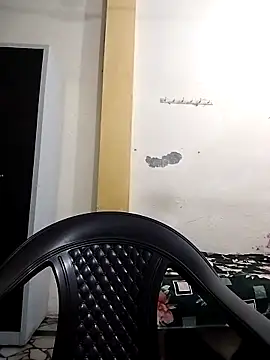 priyancyfun online show from October 5, 2025, 4:38 pm