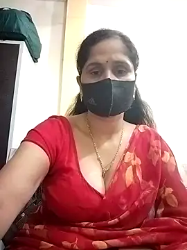 Snapshot of priyancyfun chatting on April 7, 2026, 3:56 pm priyancyfun online show from April 7, 2026, 3:56 pm