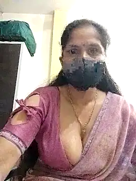 Snapshot of priyancyfun chatting on April 12, 2026, 4:06 am priyancyfun online show from April 12, 2026, 4:06 am