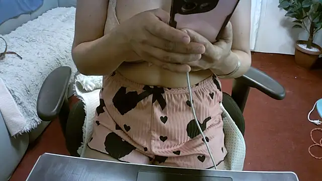 Snapshot of rama_banshi2412 chatting on March 11, 2026, 8:26 pm rama banshi2412 online show from March 11, 2026, 8:26 pm