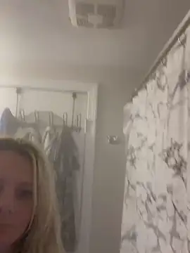 kittiekatieyogi online show from February 28, 2025, 3:48 am