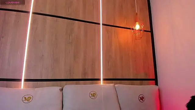 Snapshot of ashlyn_parker chatting on September 25, 2025, 8:12 pm ashlyn parker online show from September 25, 2025, 8:12 pm