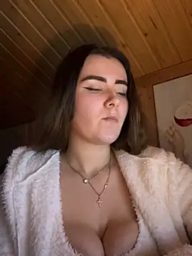 mewKate online show from February 17, 2026, 3:51 pm