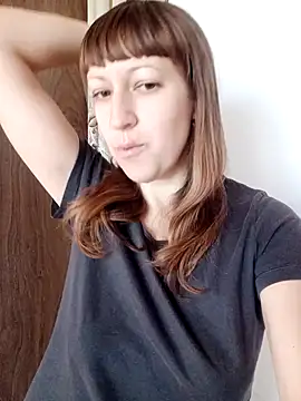 Snapshot of Calibers2932 chatting on November 1, 2025, 9:44 am Calibers2932 online show from November 1, 2025, 9:44 am