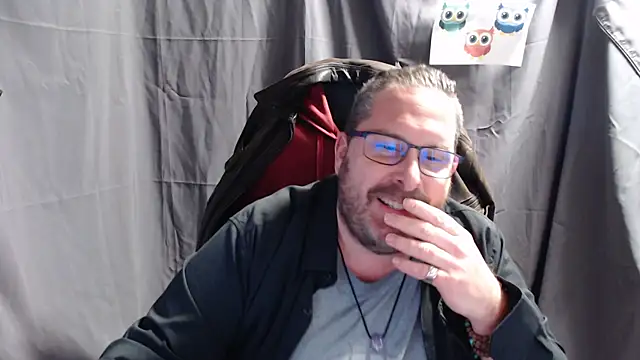 Snapshot of Streamlove77 chatting on January 10, 2025, 2:02 pm Streamlove77 online show from January 10, 2025, 2:02 pm