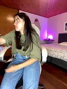 Camila pinkk online show from March 22, 2025, 5:31 pm