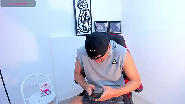 EnriquevillaF online show from January 15, 2025, 5:47 pm