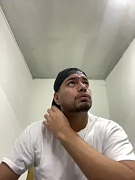 EnriquevillaF online show from January 20, 2025, 9:11 pm