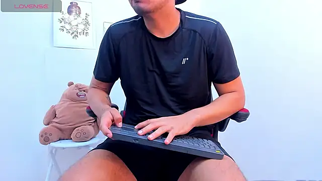 EnriquevillaF online show from January 25, 2025, 12:37 pm