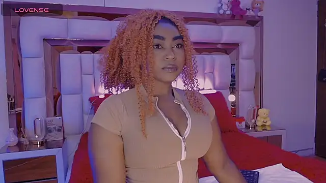 Aliana Ross online show from September 24, 2025, 8:17 am