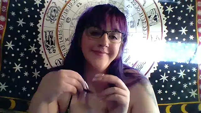 sierrapixie online show from January 16, 2025, 5:33 pm