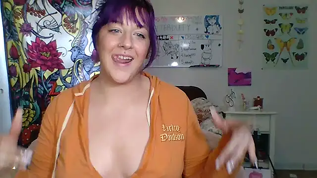 sierrapixie online show from January 18, 2025, 9:34 pm