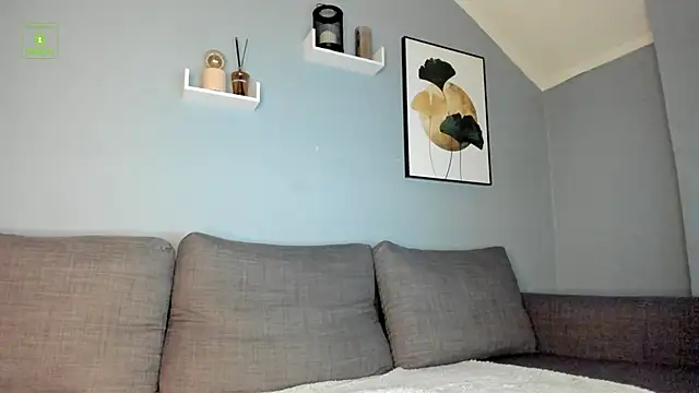 Stephany Richardz online show from June 30, 2026, 5:08 am