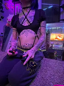 trashbrat online show from June 8, 2026, 3:51 am