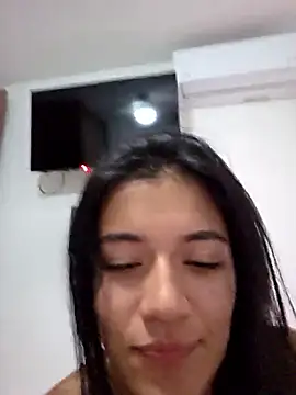 Siempre-locos69 online show from January 18, 2026, 11:08 pm