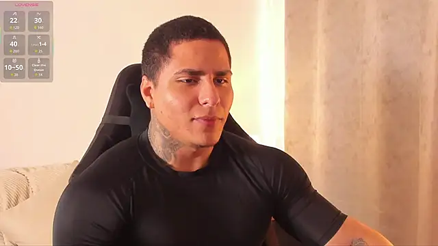 Maximoscott online show from February 10, 2026, 7:29 pm