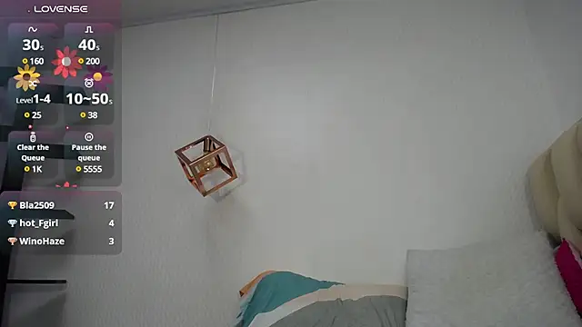 FLEURGRECO online show from February 12, 2025, 10:15 pm