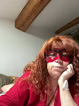Snapshot of sweetinside_ chatting on July 27, 2026, 1:07 pm sweetinside online show from July 27, 2026, 1:07 pm