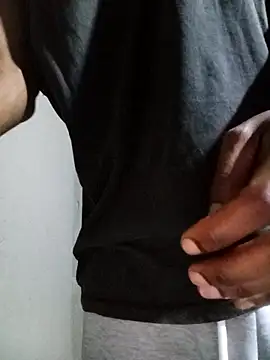 triplebeast online show from November 2, 2025, 12:02 am