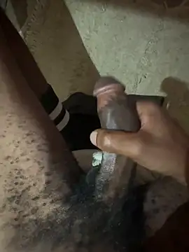 Snapshot of triplebeast chatting on February 14, 2026, 8:22 am triplebeast online show from February 14, 2026, 8:22 am