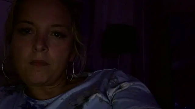 JennaLynn785 online show from February 9, 2025, 8:22 am