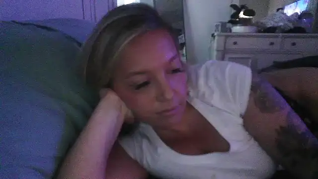JennaLynn785 online show from September 14, 2025, 3:11 pm