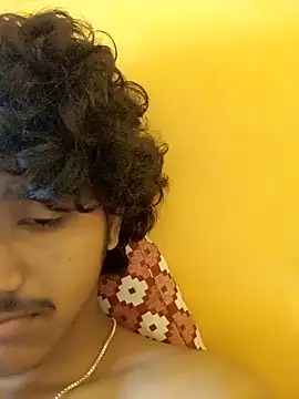 CosmicEmuu online show from January 19, 2025, 5:48 am