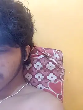 CosmicEmuu online show from September 30, 2025, 6:29 am