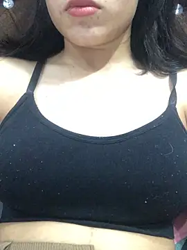 Tanvi roy98 online show from February 24, 2025, 7:44 am