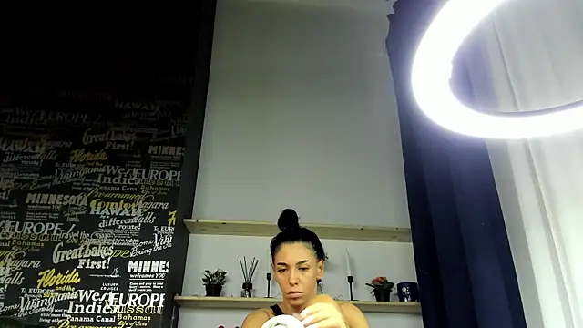 Snapshot of MyaBlack chatting on March 1, 2025, 4:26 am MyaBlack online show from March 1, 2025, 4:26 am