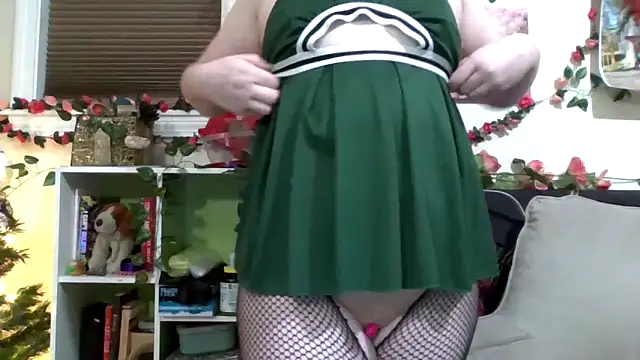 Snapshot of AverageRose chatting on February 20, 2026, 6:26 am AverageRose online show from February 20, 2026, 6:26 am