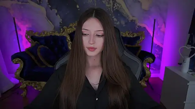 Marmeladkaaa online show from November 30, 2025, 2:32 pm